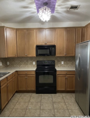 Image 7 of 28 For 2502 Grayson Cir  2502