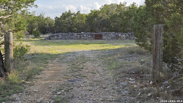 Listing photo id 35 for 11695 County Road 350