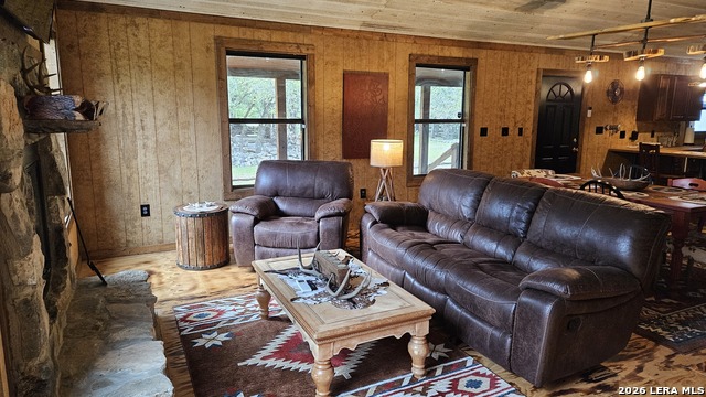 Listing photo id 45 for 11695 County Road 350