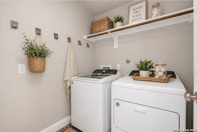 Image 22 of 26 For 10306 Midsummer Mdw