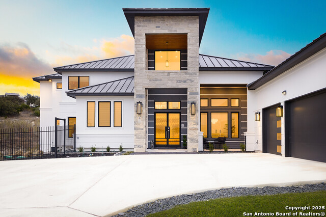 Image 16 of 83 For 10206 Kendall Cyn