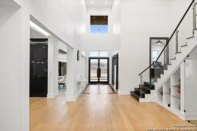 Image 19 of 83 For 10206 Kendall Cyn