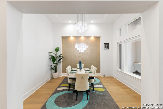 Image 27 of 83 For 10206 Kendall Cyn