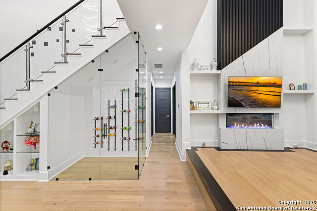 Image 51 of 83 For 10206 Kendall Cyn