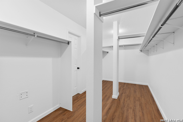 Image 30 of 44 For 10802 Winter Creek