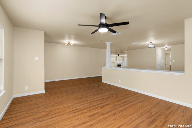 Image 4 of 44 For 10802 Winter Creek