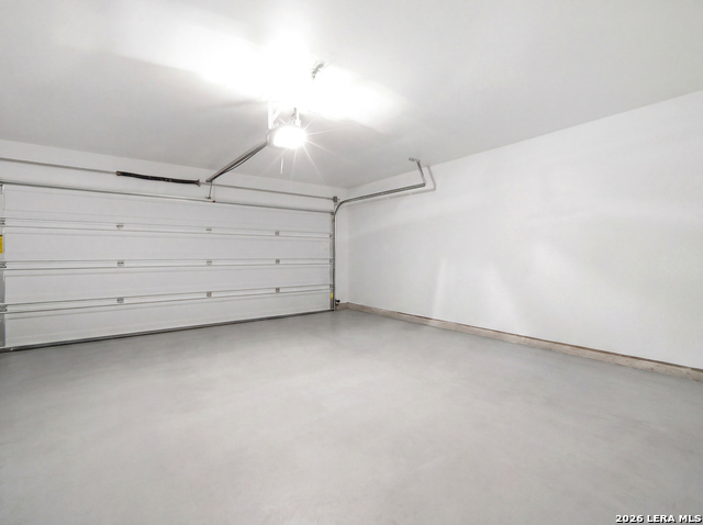 Image 11 of 13 For 8027 Serro Medina