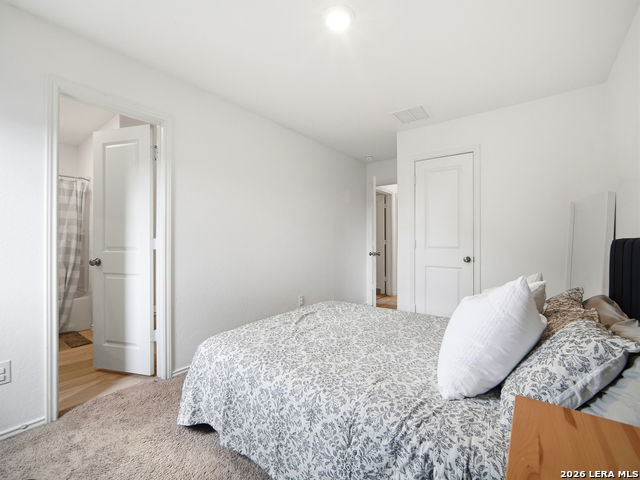 Image 7 of 13 For 8027 Serro Medina