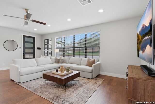 Image 15 of 38 For 171 Barilla Pl  103