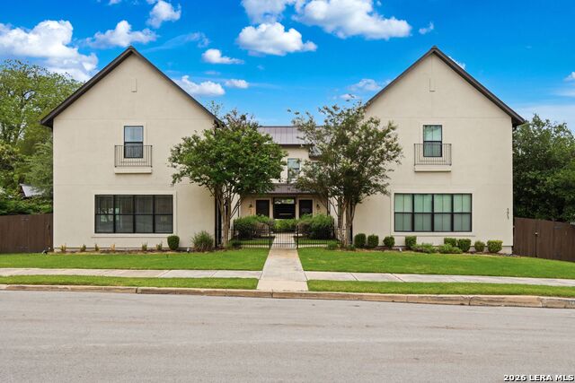 Image 2 of 38 For 171 Barilla Pl  103