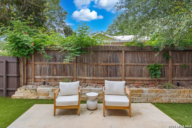 Image 28 of 38 For 171 Barilla Pl  103