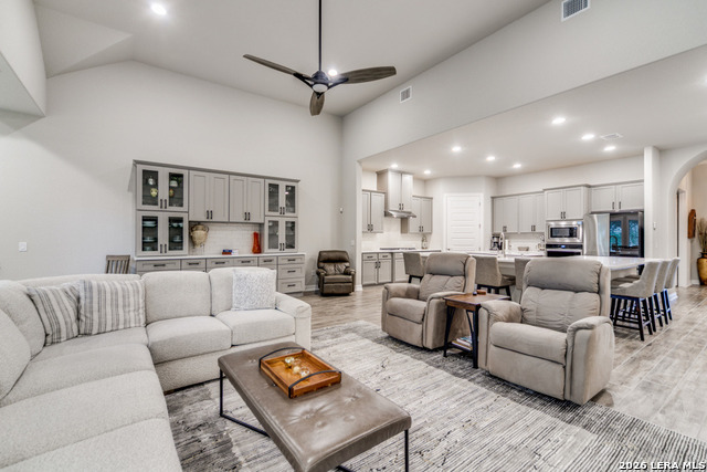 Image 4 of 24 For 28331 Charlotte Cove