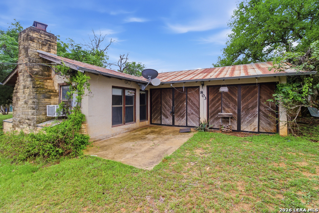 Details for 803 15th  , Bandera, TX 78003