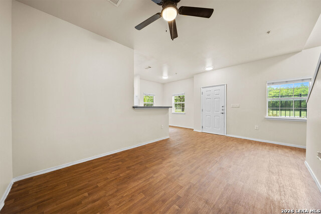 Image 12 of 41 For 1000 Diamond Dr