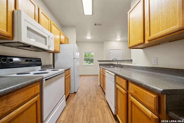 Image 14 of 41 For 1000 Diamond Dr