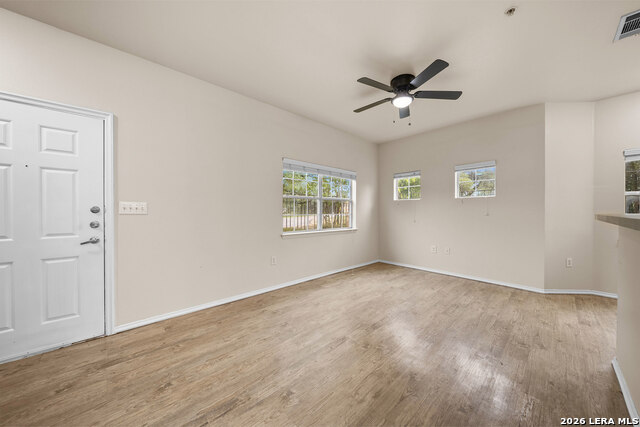 Image 26 of 41 For 1000 Diamond Dr