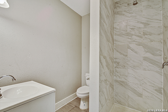 Image 14 of 31 For 3314 Perez  