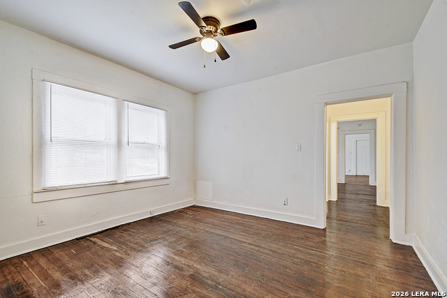 Image 22 of 31 For 3314 Perez  