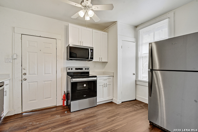 Image 25 of 31 For 3314 Perez  