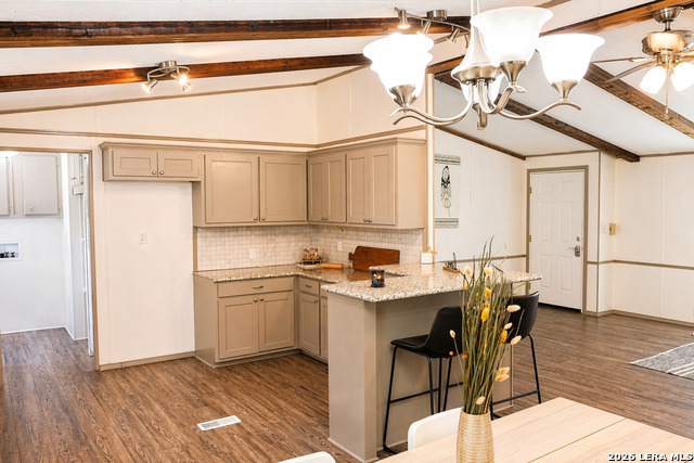 Image 10 of 23 For 18066 La Gloria Rd