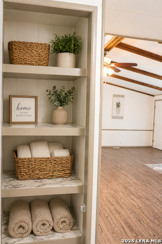 Image 14 of 23 For 18066 La Gloria Rd