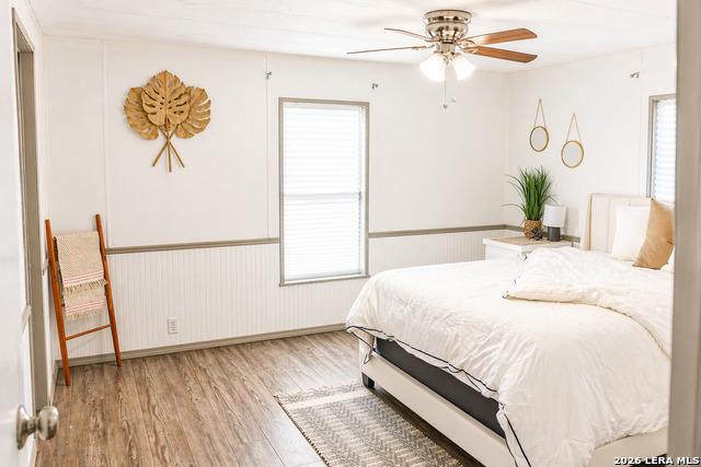 Image 16 of 23 For 18066 La Gloria Rd