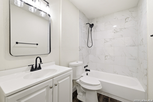 Image 12 of 21 For 5323 El Paso St