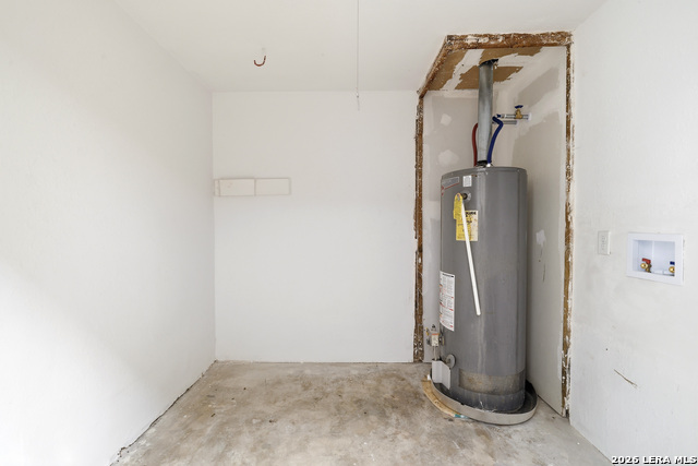 Image 18 of 21 For 5323 El Paso St