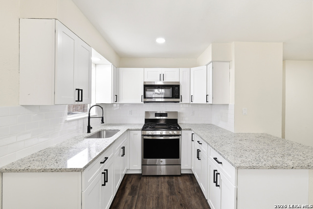 Image 8 of 21 For 5323 El Paso St