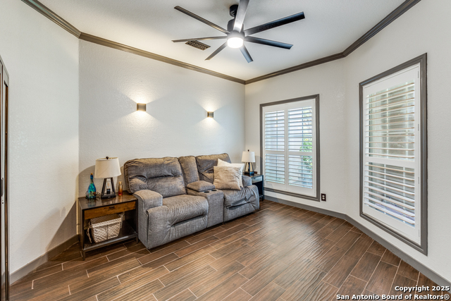 Image 16 of 39 For 25867 Lewis Ranch Rd