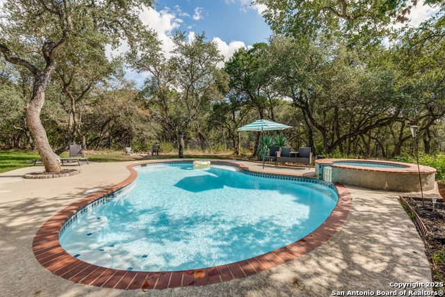 Image 29 of 39 For 25867 Lewis Ranch Rd