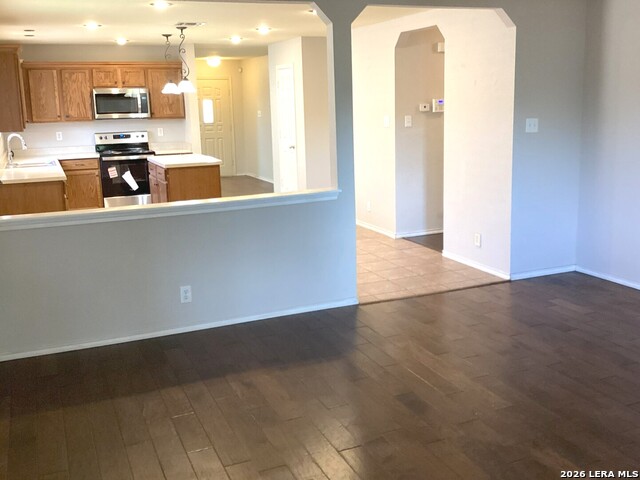 Image 3 of 13 For 6202 Kingston Rnch