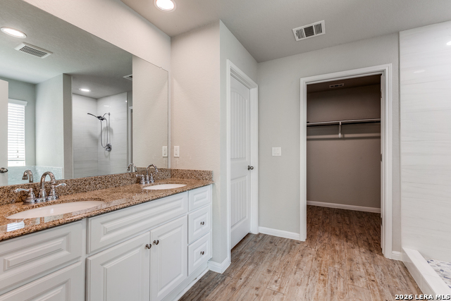 Image 16 of 25 For 10203 Relic Oaks