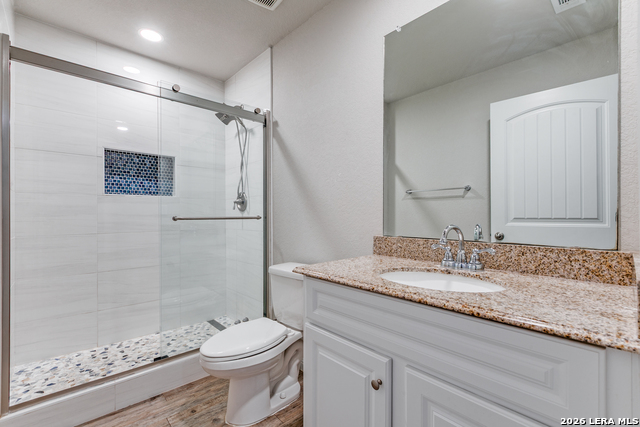 Image 22 of 25 For 10203 Relic Oaks