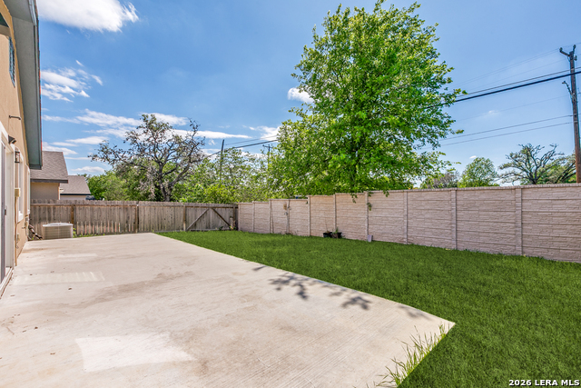 Image 25 of 25 For 10203 Relic Oaks