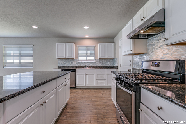 Image 6 of 25 For 10203 Relic Oaks