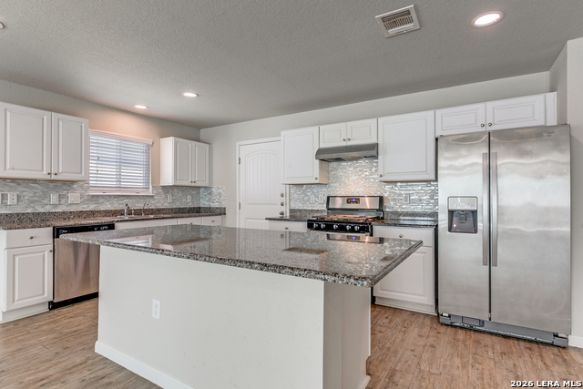 Image 7 of 25 For 10203 Relic Oaks