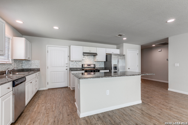 Image 8 of 25 For 10203 Relic Oaks