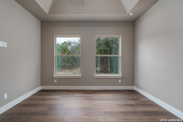 Image 22 of 38 For 153 Spotted Horse Trail