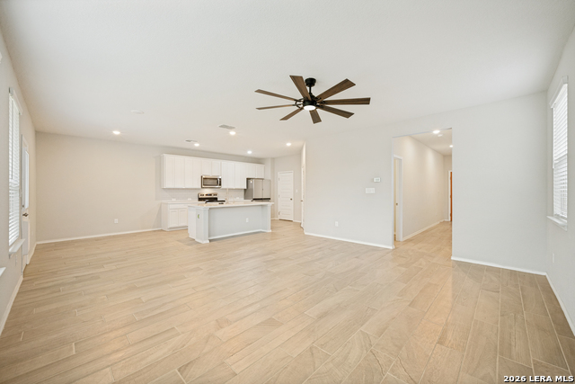 Image 3 of 25 For 11038 Airmen