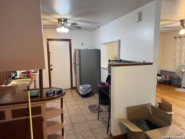 Image 4 of 12 For 134 Beryl Dr