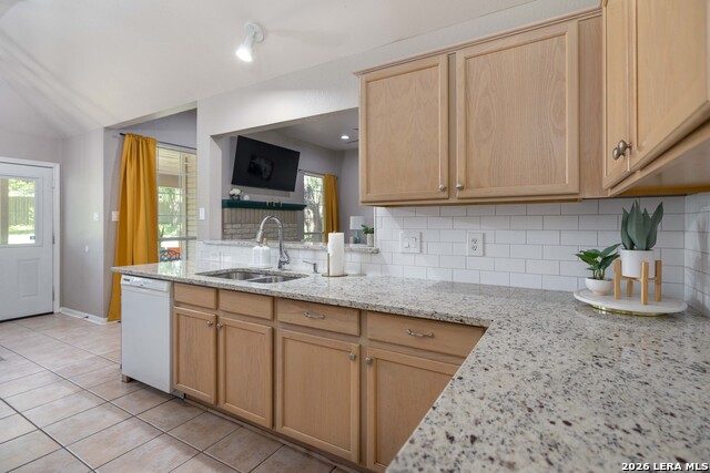 Image 8 of 26 For 1131 Flaming Oak Dr