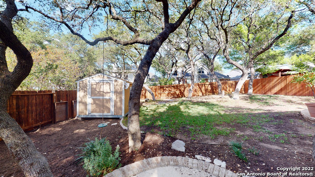 Image 34 of 41 For 18 Andover Creek Dr