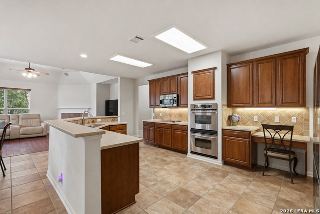 Image 5 of 39 For 19203 Brannan Blf