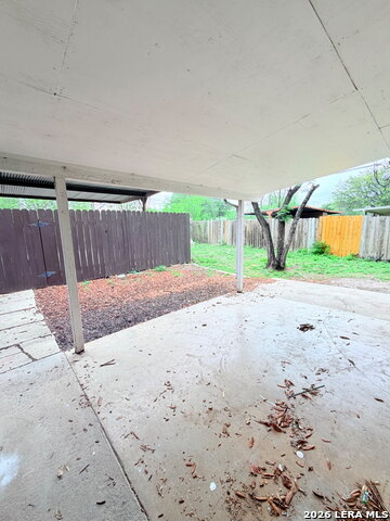 Image 16 of 17 For 4813 Fred May