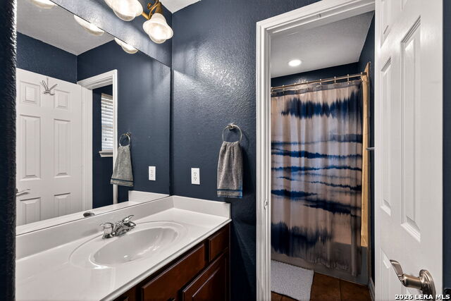 Image 32 of 47 For 24006 Estrella Noche