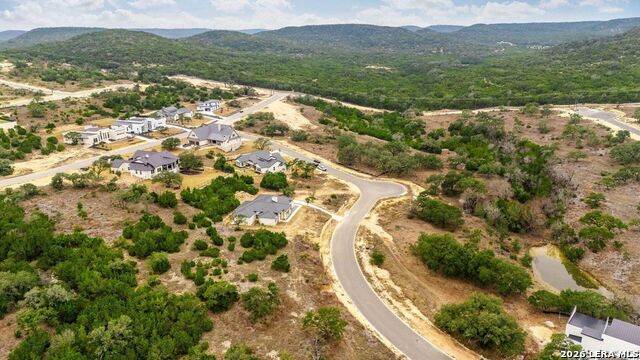 Image 10 of 14 For 24120 Shelton Spring