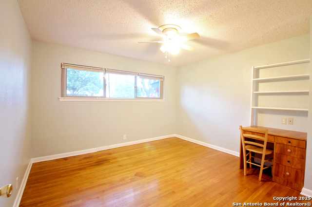 Image 24 of 38 For 113 Adobe Dr