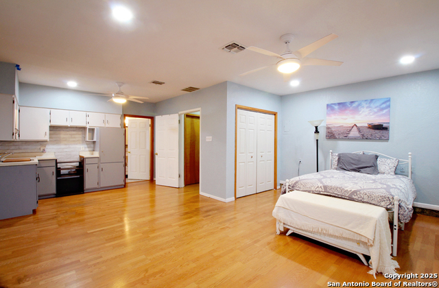 Image 30 of 38 For 113 Adobe Dr