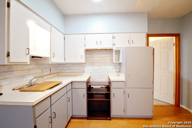 Image 31 of 38 For 113 Adobe Dr